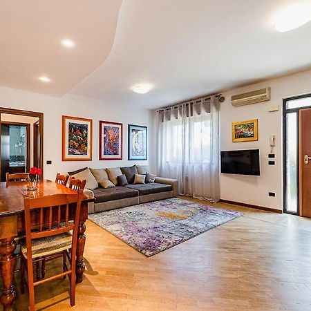 *Vivere In Arte* Near Theairport Povegliano Veronese 외부 사진